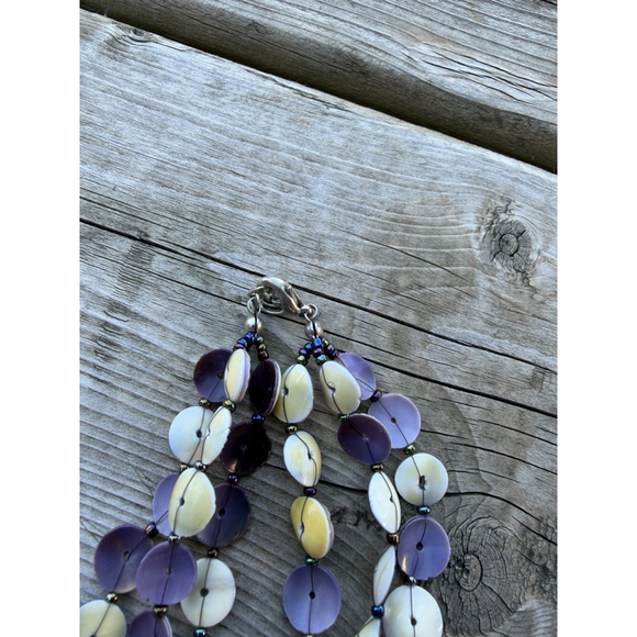 3 vintage Vacation Style necklaces - Picture 7 of 10